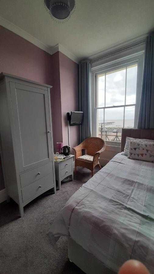 The Coventry Guest House Lowestoft Exteriör bild