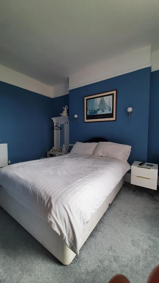 The Coventry Guest House Lowestoft Exteriör bild