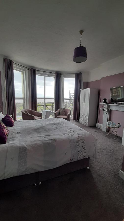 The Coventry Guest House Lowestoft Exteriör bild